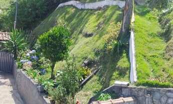 Imagem 2: ÓTIMA Casa + Uma kitneti, Carro na Porta Sem Degraus,Vista Hotel Quitandinha, Água Mina