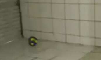 Imagem 2: Casa à venda em rua pública