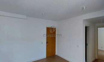 Imagem 3: Apartamento em Jardim Limoeiro, Vista Jardim, 2 quartos, 1 suíte, laminado, novo