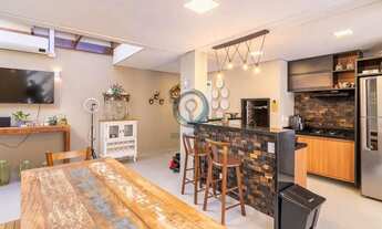 Imagem 3: Casa Não Geminada com 3 Suítes em Condomínio de Alto Padrão 230m²!!