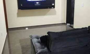 Imagem 7: Duas casas uma recém construída em Xerém rua do aviário