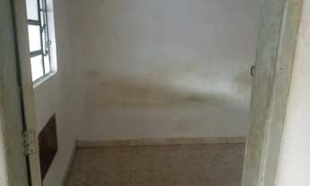 Imagem 5: Casa de vila prox ao centro de Itaboraí