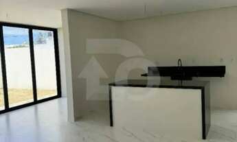 Imagem 2: Casa Alto Padrão com 5 Quartos no Condomínio Terras Alphaville 2