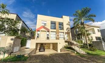 Imagem: Casa de condomínio em Alameda Michelangelo