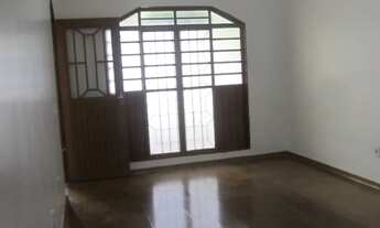 Imagem: Aluga -se Casa QS 7 Rua 218 2 quartos sendo