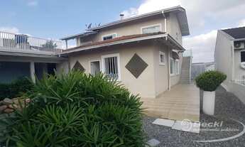 Imagem 2: Sobrado Espaçoso no Petrópolis Joinville/SC