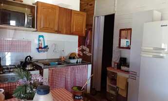 Imagem 2: Casa com 3 Quartos e 1 banheiro à Venda, 72 m²