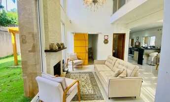 Imagem 5: Belíssimo sobrado ensolarado com muito espaço verde e vista para a Pedra Grande!!