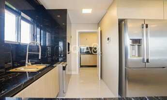 Imagem 4: APARTAMENTO MOBILIADO IMPECÁVEL NO ÁGUA VERDE! Apartamento mobiliado impecável no água ver