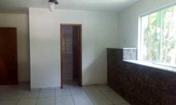 Imagem 7: Casa de 5 Quartos com 3 Suítes e Vista Deslumbrante no Condomínio Ubá Itacoatiara