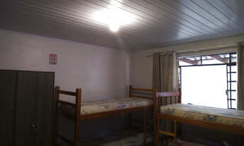 Imagem 7: Pensão para "moças", três minutos da Unifacvest, tratar com Salete Rossi