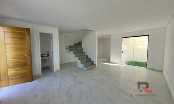 Imagem 6: Sobrado para Venda em Curitiba, Uberaba, 3 dormitórios, 1 suíte, 3 banheiros, 2 vagas