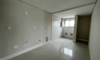 Imagem 7: Apartamento à venda, 3 dormitórios sendo 3 Suítes, 2 vagas, centro, Florianópolis