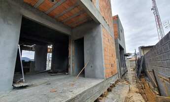 Imagem 5: Sobrado em Pântano do Sul