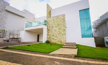 Imagem 1: Sobrado com 04 suítes no condomínio Vale dos Pássaros, Anápolis