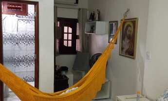 Imagem 2: Casa para venda tem 175 metros quadrados com 3 quartos em Maraponga - Fortaleza - CE