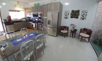 Imagem 7: Casa para venda com 360 metros quadrados com 4 quartos em Estância Itaguaí - Caldas Novas