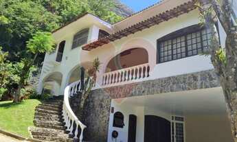 Imagem 7: Casa de condomínio para venda tem 737 metros quadrados com 6 quartos