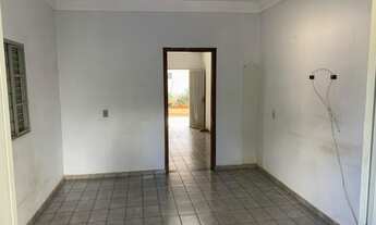 Imagem 6: CASAGOIÂNIA Casa com 4 dormitórios