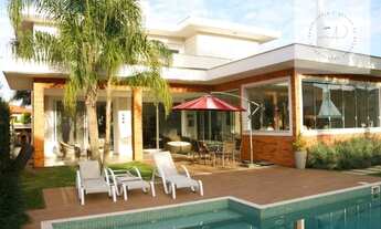 Imagem: Belíssima Propriedade em Condomínio Fechado