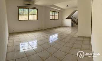 Imagem: Casa sobrado com 3 quartos - Bairro Jardim