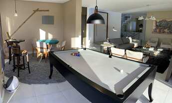 Imagem 3: Casa para aluguel e venda tem 436 metros quadrados com 5 quartos