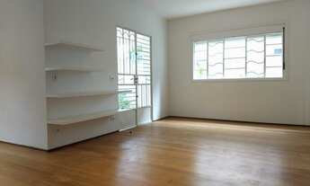 Imagem 4: Sobrado para aluguel possui 280 metros quadrados no Pacaembu - São Paulo SP