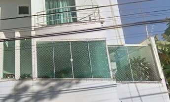 Imagem 5: Sobrado para venda tem 226 metros quadrados com 3 quartos em Pioneiros - Balneário Cambori