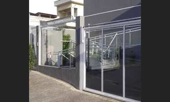 Imagem 2: Sobrado para venda possui 141 metros quadrados com 3 quartos e suíte na Vila Ré