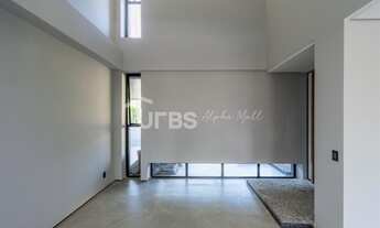 Imagem 2: Casa de condomínio para venda com 340 metros quadrados com 4 quartos