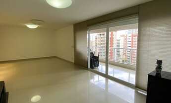 Imagem: TWENTY FIVE 3 SUITES NA PRAÇA DA T-25