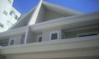 Imagem 2: Sobrado Triplex a venda Agua Verde com 245m² privativos!