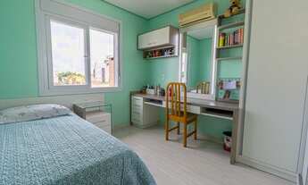 Imagem 6: Sobrado para venda tem 216 metros quadrados com 3 quartos