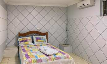 Imagem 4: Casa a venda possui 600 metros quadrados com 4 quartos em Setor Gentil Meireles - Goiânia