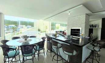 Imagem 2: Cobertura com Jacuzzi na Praia Brava