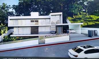 Imagem 4: Casa de condomínio para venda possui 370 metros quadrados com 3 quartos