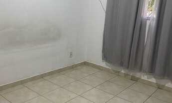 Imagem 3: Apartamento para aluguel tem 45 metros quadrados com 2 quartos em Inhoaíba - Rio de Janeir