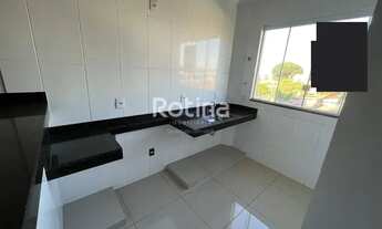 Imagem 3: Apartamento para aluguel, 2 quartos, 1 suíte, 1 vaga, Jardim das Palmeiras - Uberlândia/MG