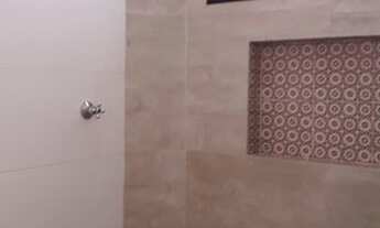 Imagem 4: Linda Casa Duplex no Cond. Rapa-Nui, 4 Quartos s/ 2 Suítes, Quintal, Área de Lazer em Mace