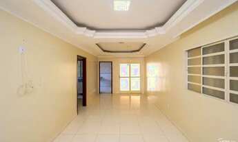 Imagem 5: Casa para aluguel possui 228 metros quadrados com 5 quartos em Setor Sudoeste - Goiânia