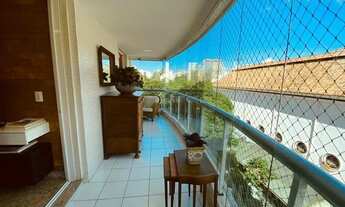 Imagem 2: Apartamento para venda possui 130m² com 3 quartos em Icaraí - Niterói - RJ