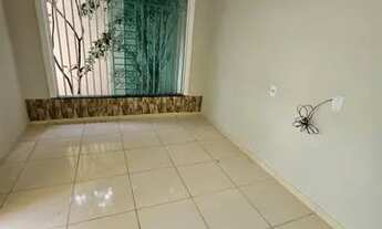 Imagem 4: Alugo casa solta no Bequimão/ prox ao atacadao/ 5 quartos/ 1 suite/ 4 banheiros/ 1 vaga co