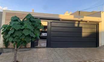 Imagem 1: Casa Bothânico - 04 Suítes