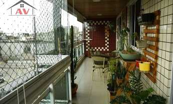 Imagem 4: Paula Barros 321 Frente, cinco quartos