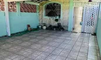 Imagem 3: Casa boa barata na primeira quadra , não perca essa oportunidade