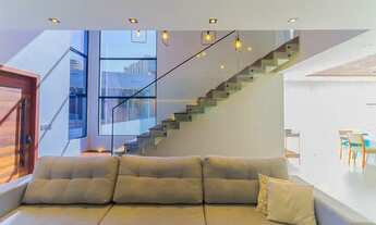 Imagem 4: Casa para venda possui 270 metros quadrados com 4 quartos