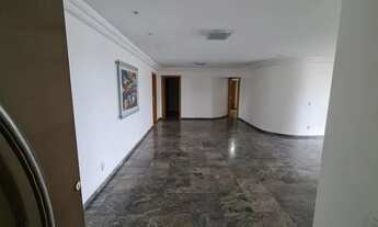 Imagem 1: Cond. Boticelli. Alugo Apto com 250m2, 4 quartos sendo 3 suites, sala para 3 ambientes e 3
