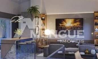 Imagem 3: Casa com 4 dormitórios e 4 vagas à venda no bairro Vila Assunção em Porto Alegre