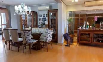 Imagem 2: Apartamento para Venda - 180.94m², 4 dormitórios, sendo 3 suites, 2 vagas - Centro Históri