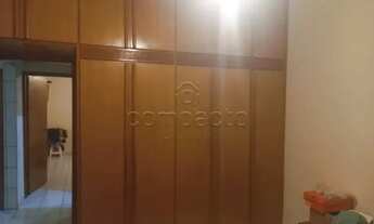 Imagem 4: Casa para aluguel tem 200 metros quadrados com 3 quartos Jardim Congonhas